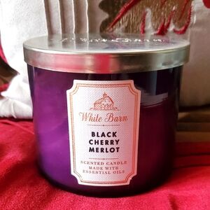 Bath and Body Works candle Black Cherry Merlot